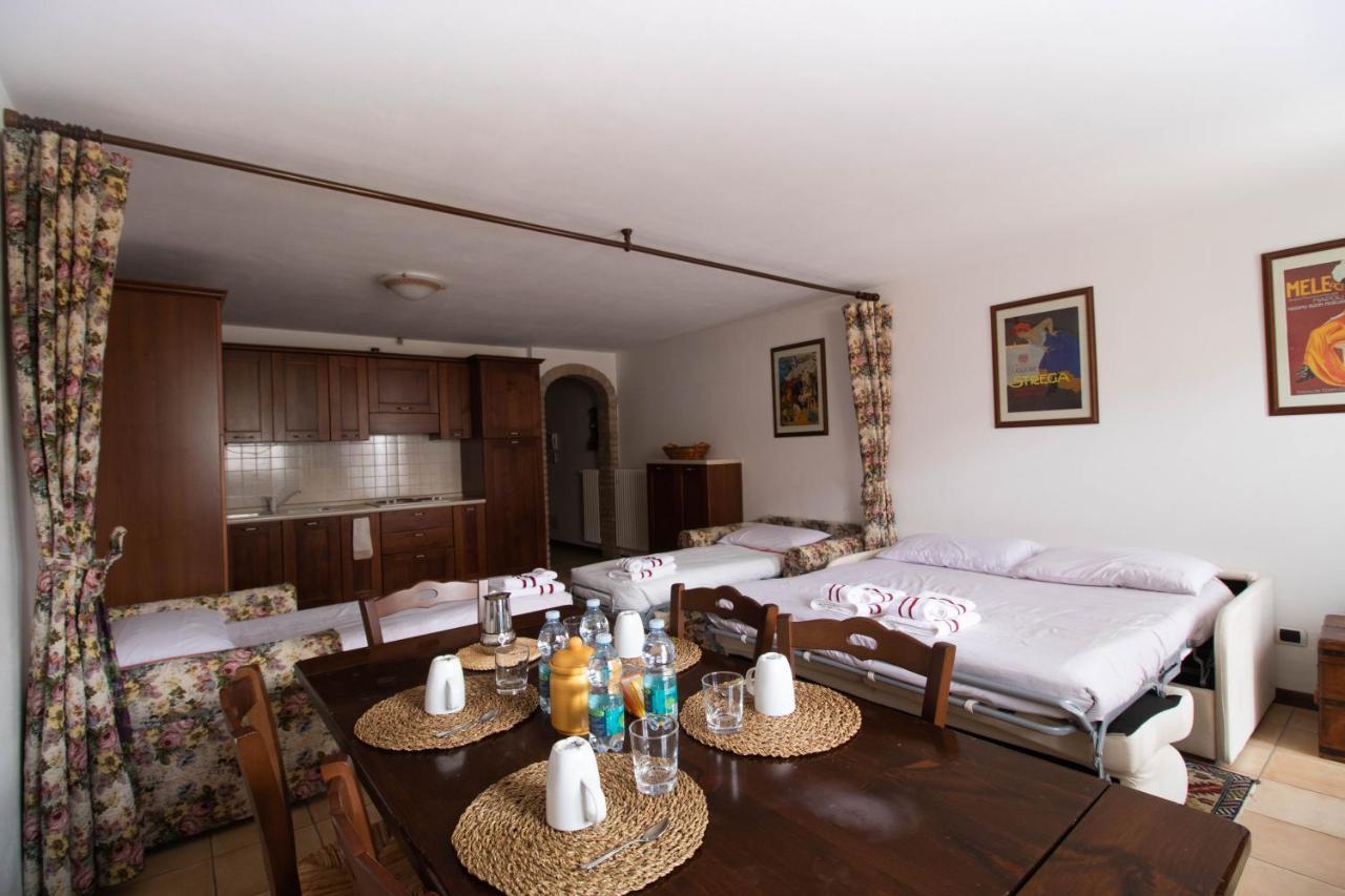 Ferienwohnung Casa In Un'Esclusiva Zona Di Motta Di Sotto Exterior foto